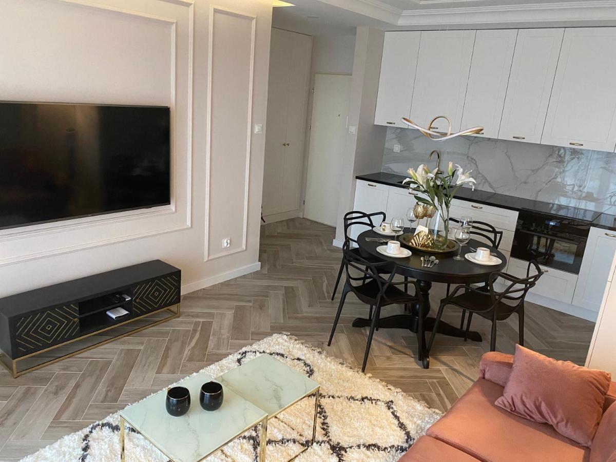 Apartament Gdansk Przy Sercu Starowki Calkowicie Nowy 2021, Beautiful Apartment In The Old Town Bulit 2021 Bagian luar foto